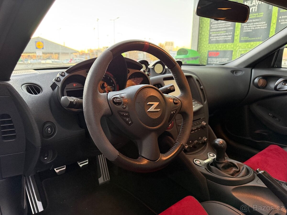nissan-370-z-3-7-nismo - 5