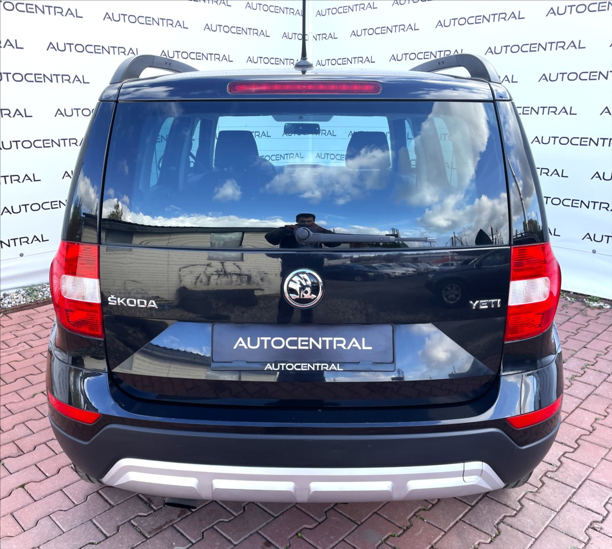 skoda-yeti-1-2-tsi-77kw-po-servisu-stk-10-28 - 4