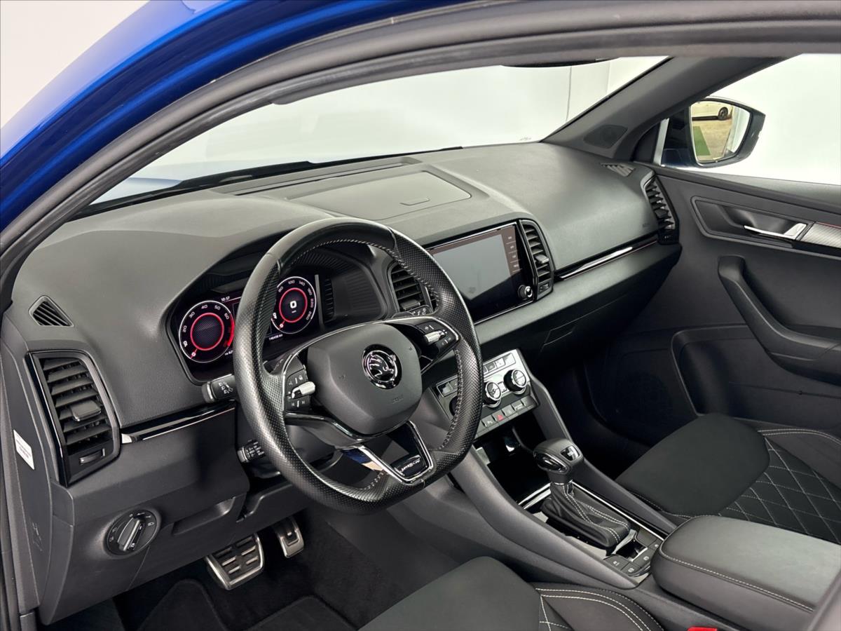 skoda-karoq-1-5-1-5tsi-sportline-7dsg - 6