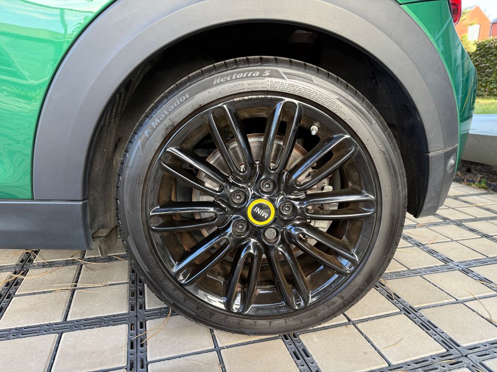 mini-cooper-se-135kw-h-k-rezervace - 7