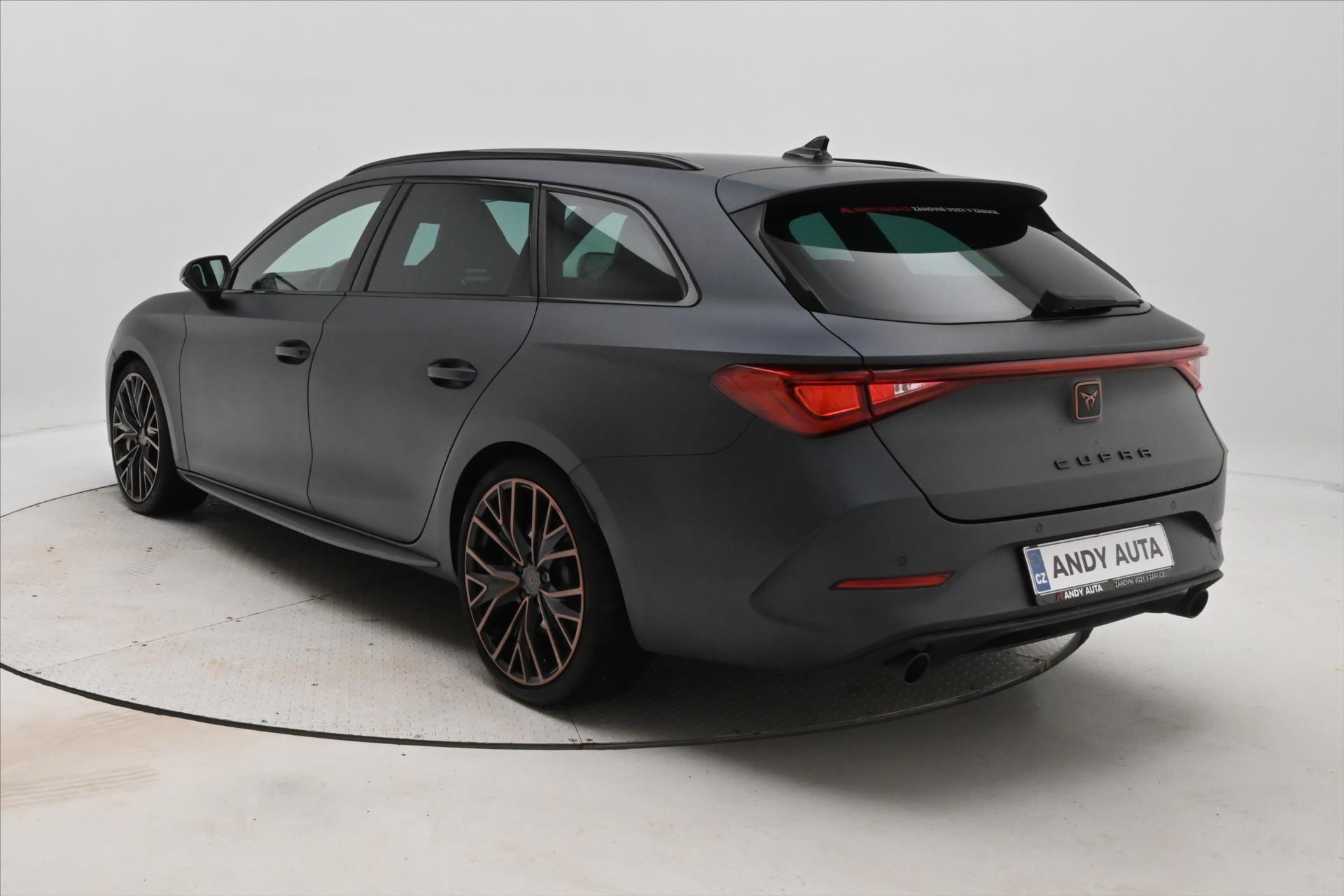 cupra-leon-2-0-tsi-st-180-kw-dsg-zaruka-az-5-let - 6